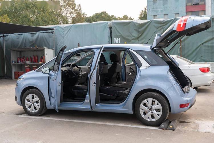 进口c4毕加索质量怎样／2009款 c4毕加索 20 舒适型