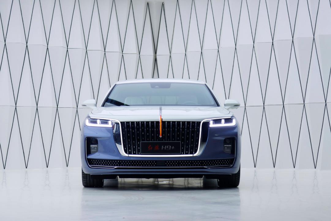 红旗2022款最新款轿车(红旗新款车型大全)