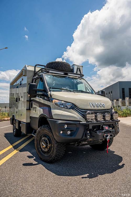 60万左右的四驱越野房车 60万以内越野车