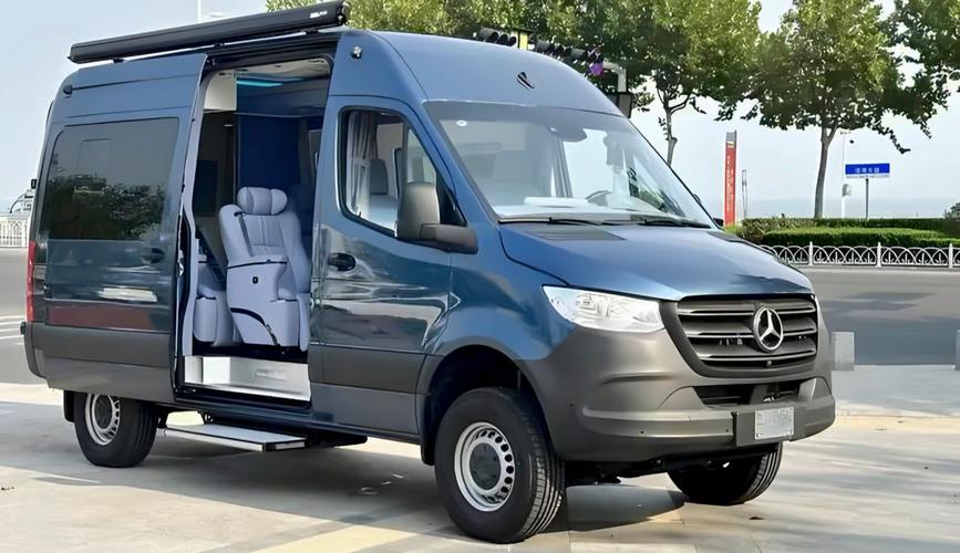 奔驰斯宾特四驱裸车多少钱,奔驰斯宾特柴油四驱版价格