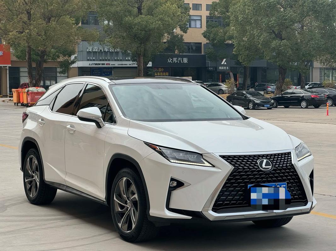 雷克萨斯rx300低配报价 雷克萨斯rx300的价格是多少