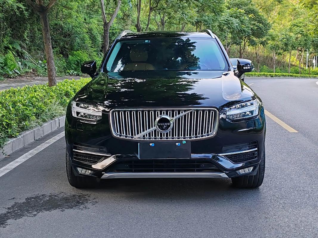 沃尔沃xc90七座的价格是多少(沃尔沃xc90七座的价格2021款)