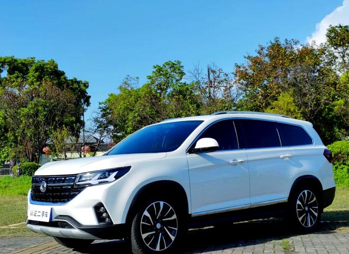 东风风行t5l最新咨询／东风风行新车t5