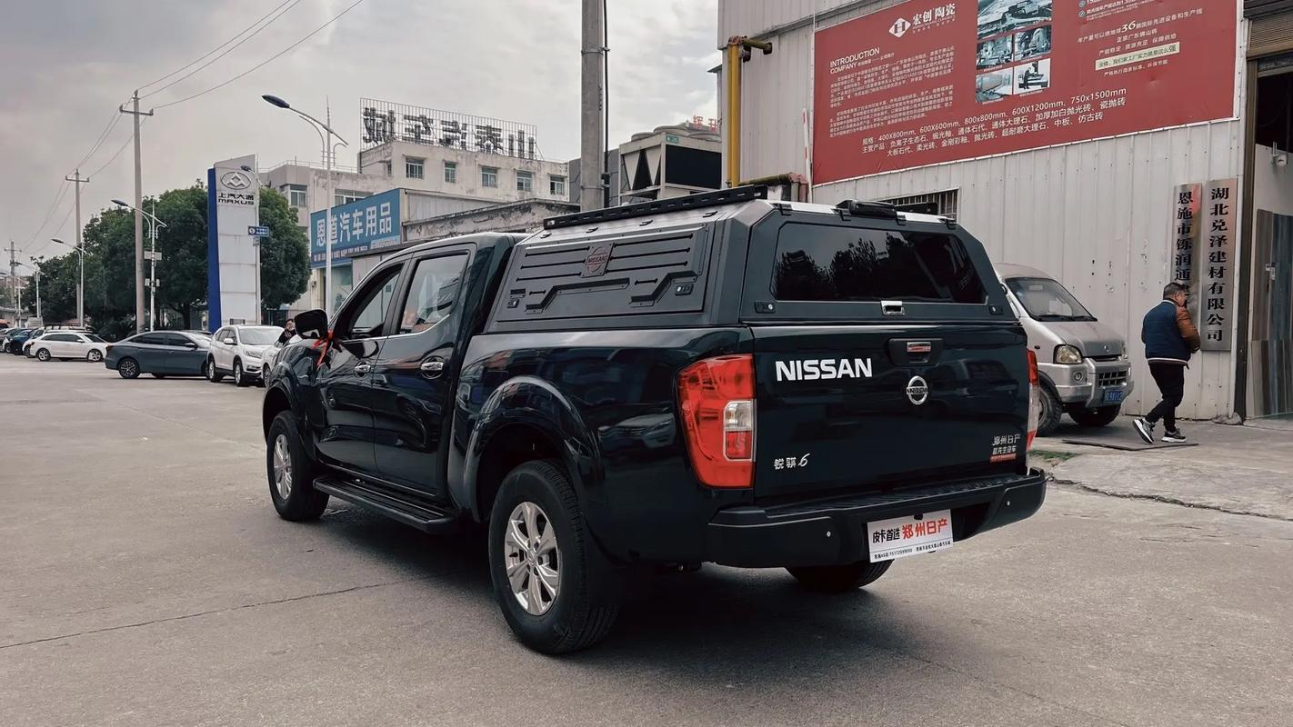 锐骐6皮卡改装 新锐骐皮卡改装