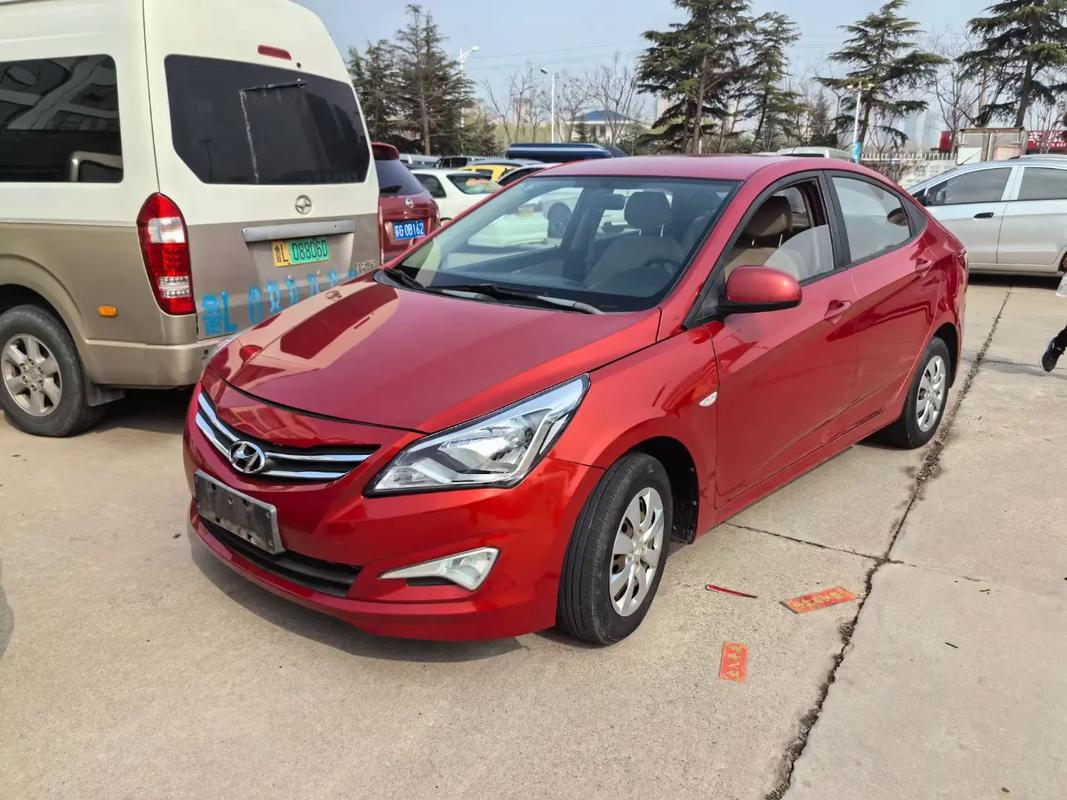 瑞纳一箱油跑不到400公里 瑞纳一箱油加满多少钱