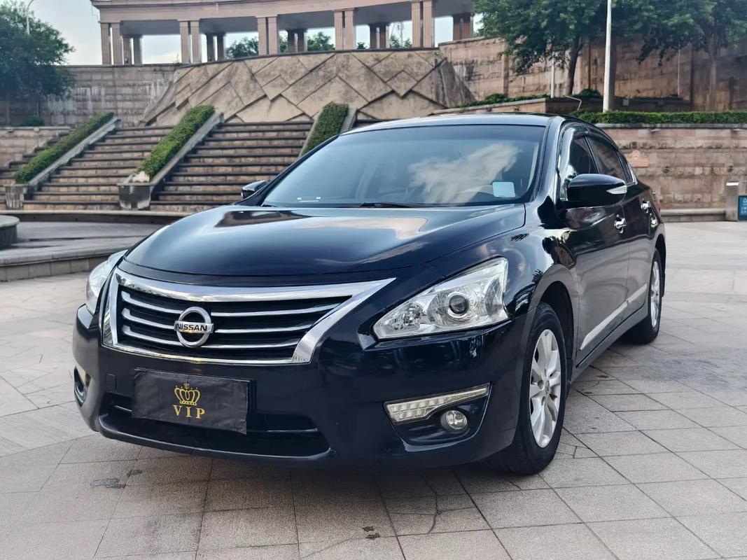 二手天籁哪年哪款最值得买(天籁二手买几年的车好)