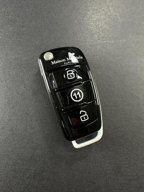 奥迪r8车钥匙图片/奥迪r8遥控车