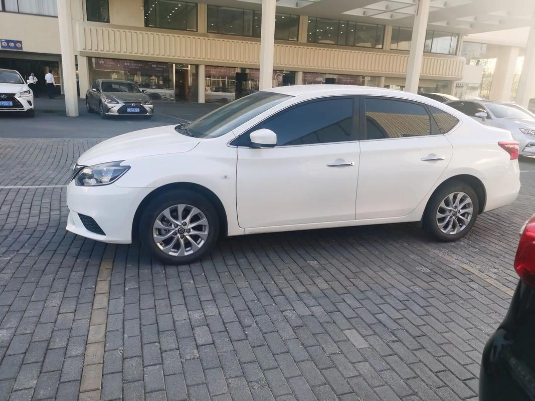 东风日产轩逸经典2023款,2022款日产轩逸经典