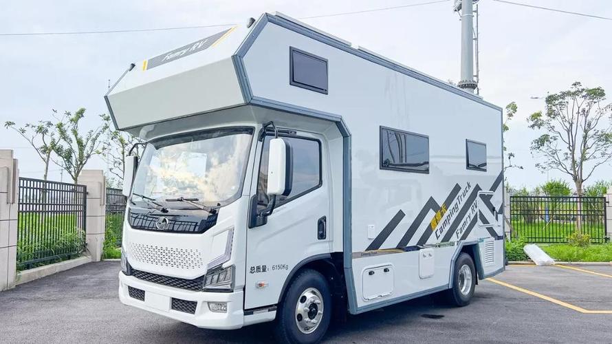 30万的房车 30万的房车图片